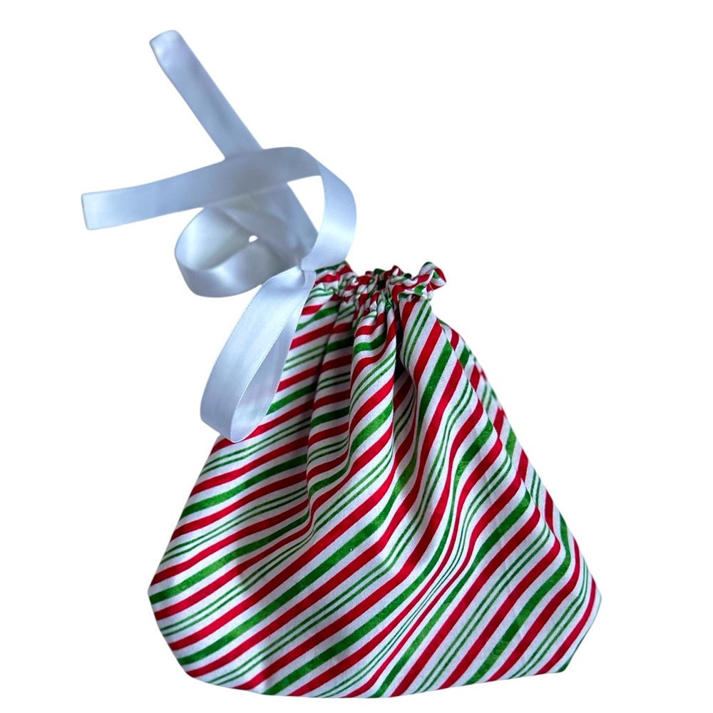 HAND CRAFTED Christmas Gift Bag Festive Eco Friendly Reusable Fabric Gift Bag